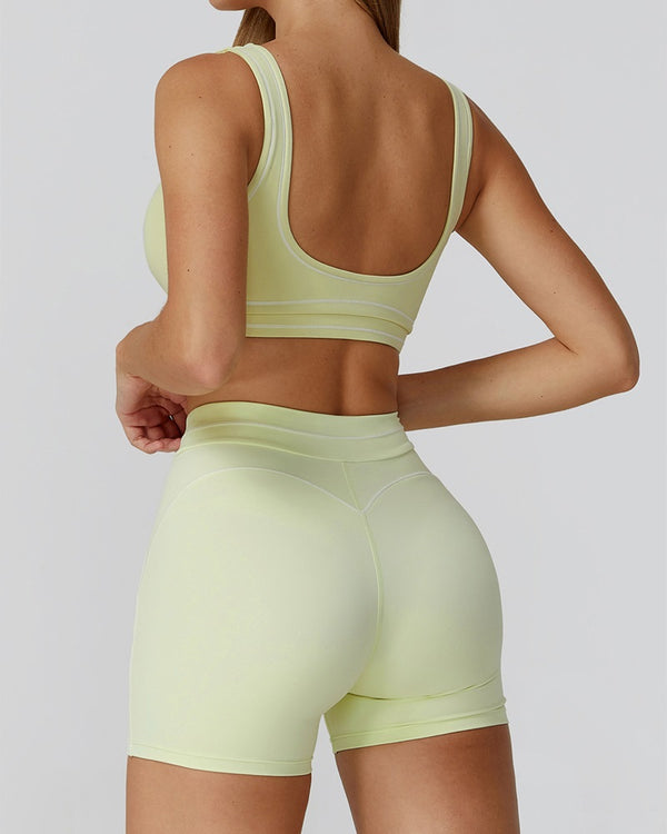 Curvvvy™ Contrast Trim U-Back Sports Bra