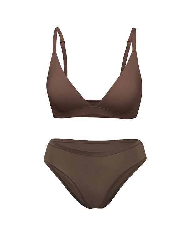 Curvvvy™ Soft Triangle Bralette
