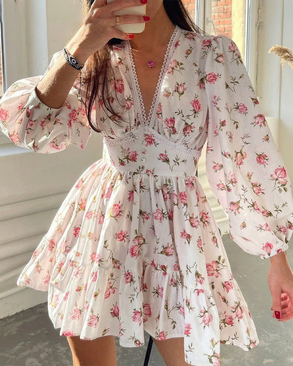 Curvvvy® Deep V-Neck Lace Trim Floral Puff Sleeve Mini Dress