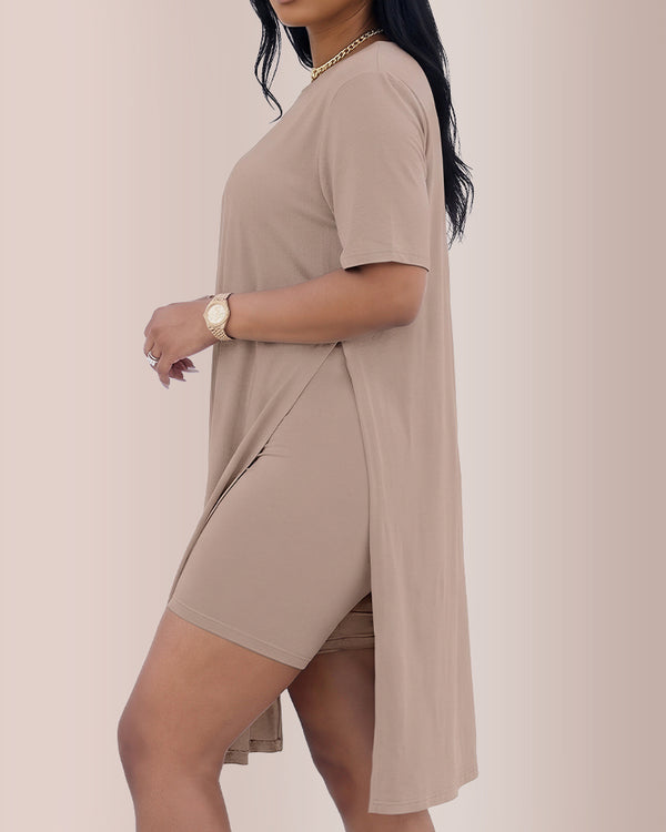 Curvvvy™ Loungewear-Set aus asymmetrischem Langarmoberteil und weiter Hose