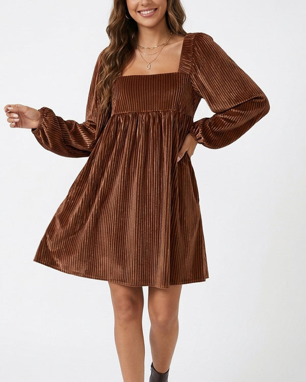 Curvvvy™ Figurbetontes Mini-Kleid mit Leopardenmuster und Trompetenärmeln