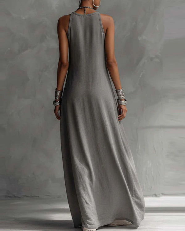 Curvvvy™ Two-Tone Sleeveless Maxi Dress