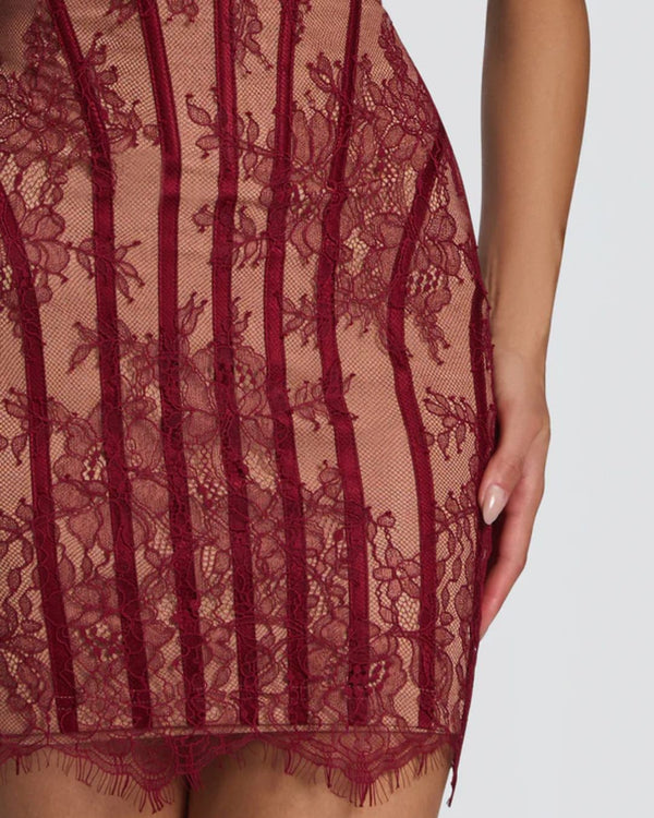 Curvvvy™ Lace Strapless Bodycon Mini Dress