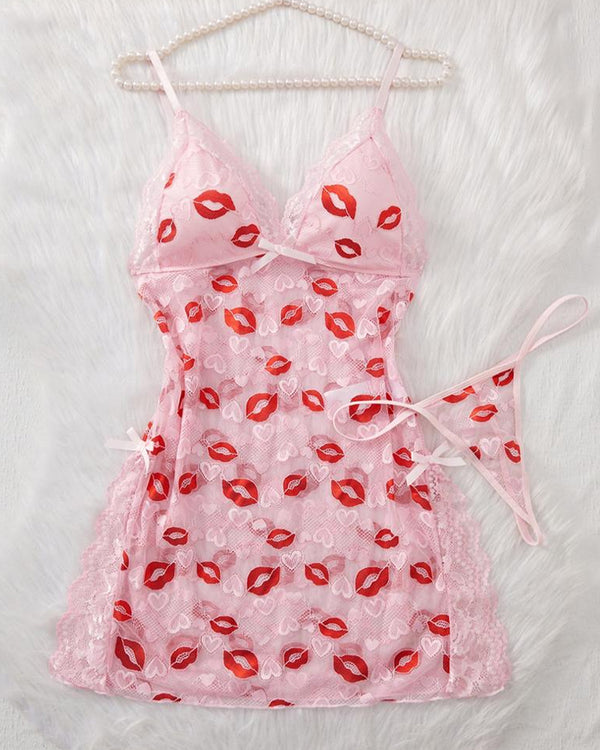 Curvvvy® Kiss Print Lace Babydoll Lingerie Set