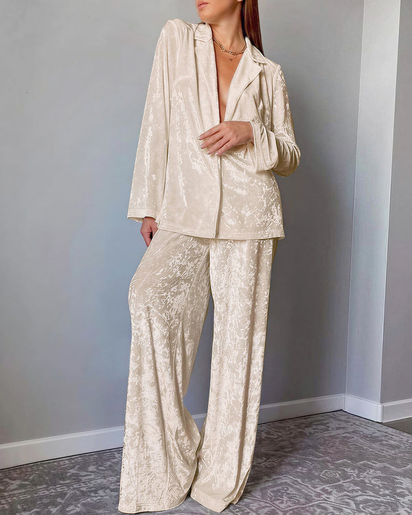 Curvvvy® Luxe Crushed Velvet 2-Piece Loungewear Set