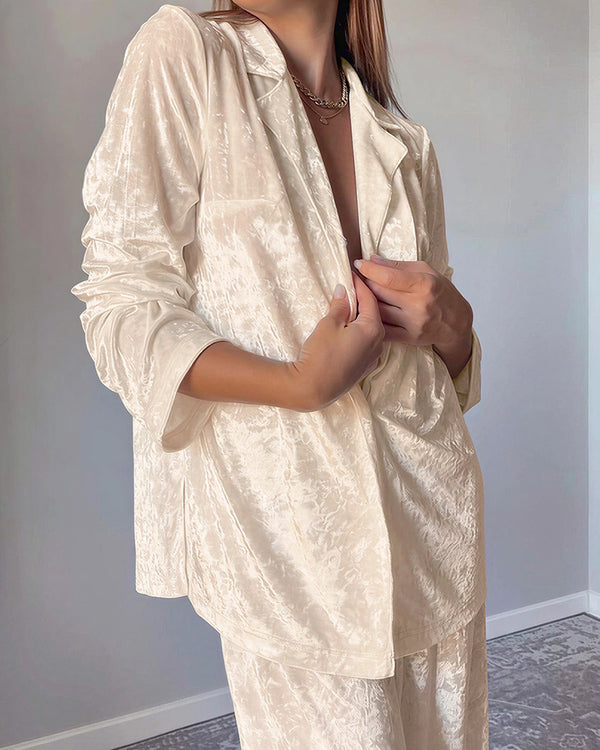 Curvvvy® Luxe Crushed Velvet 2-Piece Loungewear Set