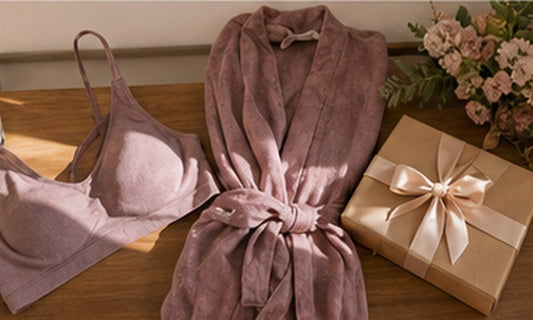 Curvvvy blog cover: Best Gift for Girlfriend 2026: Romantic Summer Bralette Set Plus-Size Picks Tested