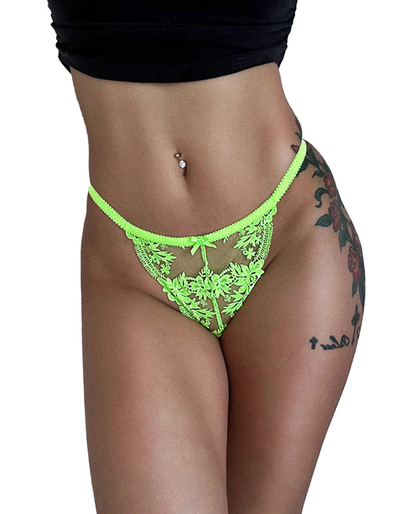 Curvvvy® BlossomLace – French Embroidered Sheer Lace Thong