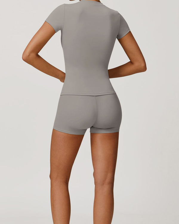 Curvvvy™ Quick-Dry Yoga Running Short Sleeve Top