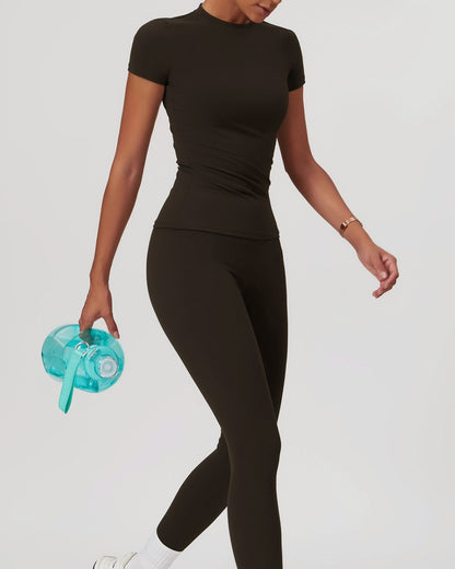 Curvvvy™ Quick-Dry Yoga Running Short Sleeve Top