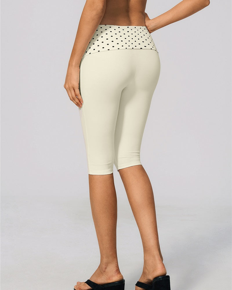 Curvvvy™ Contrast Polka Dot Foldover Waist Capri Leggings