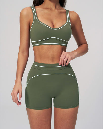 Curvvvy™ Contrast Trim U-Back Sports Bra