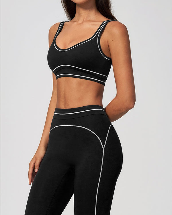 Curvvvy™ Contrast Trim U-Back Sports Bra