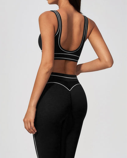 Curvvvy™ Contrast Trim U-Back Sports Bra