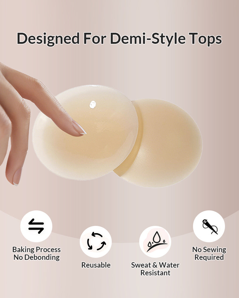 Curvvvy® Invisible silicone nipple covers – reusable & hypoallergenic.