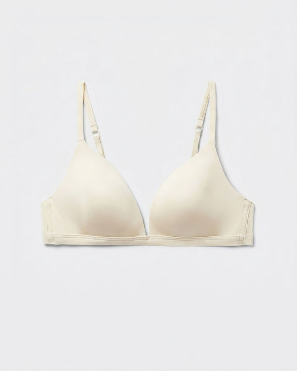 Curvvvy® French Triangle Bra in Ultralight Microfiber Elegant Lightweight Lingerie