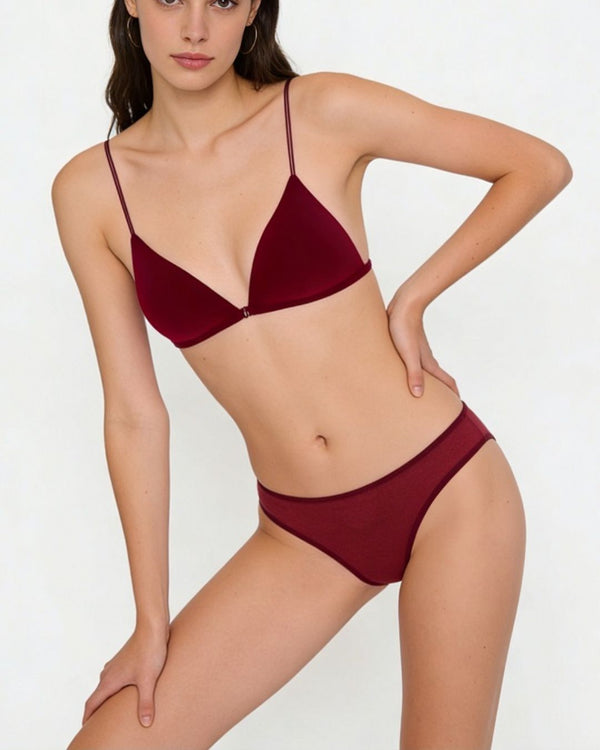 Curvvvy® French Triangle Bra in Ultralight Microfiber with Ultra-Thin Straps and Front Closure
