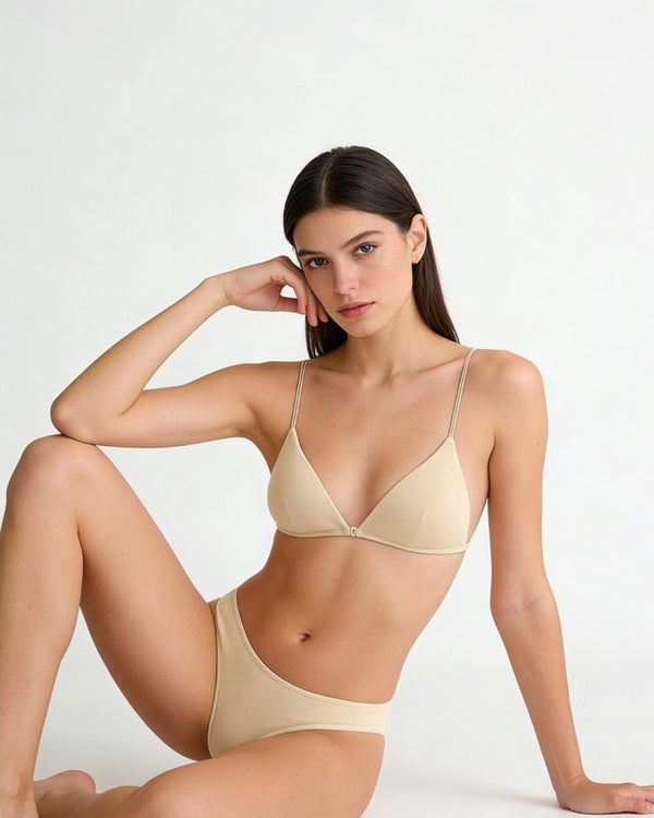 Curvvvy® French Triangle Bra in Ultralight Microfiber with Ultra-Thin Straps and Front Closure