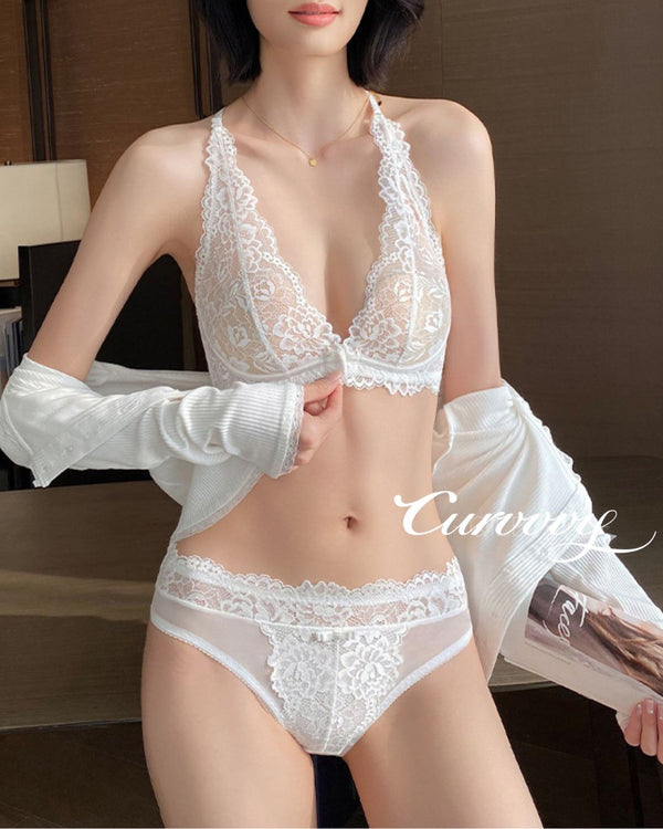 Curvvvy™ Floral Lace Halter Bralette & Cheeky Panties Lingerie Set