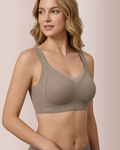 Curvvvy™ Seamless Anti-Gravity Wire-Free Push-Up Bra