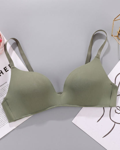 Curvvvy™ Lightly Lined Wireless Bras