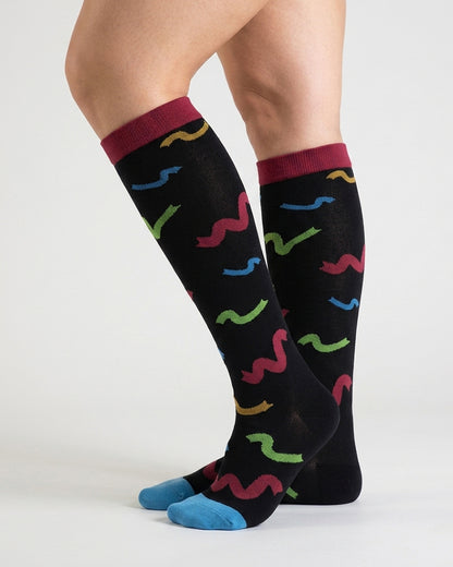Curvvvy™ Performance Knee-High Compression Socks