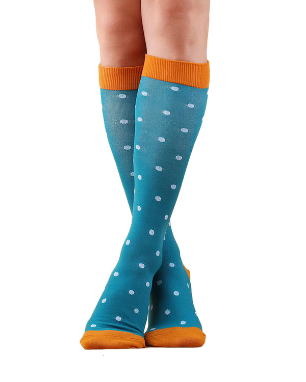 Curvvvy™ Knee-High Compression Sports Socks