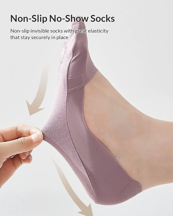 Curvvvy™ No-Slip Silicone Invisible Boat Socks
