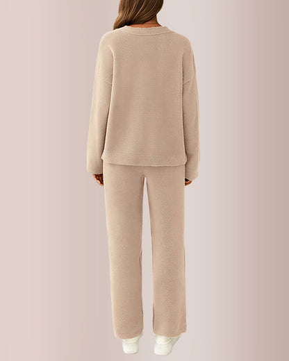 Curvvvy® Women’s V-Neck Top & Wide-Leg Lounge Set