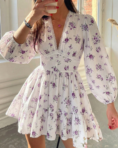 Curvvvy® Deep V-Neck Lace Trim Floral Puff Sleeve Mini Dress