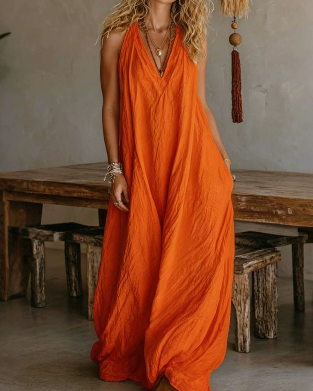Curvvvy™ Flowy Boho V-Neck Halter Maxi Dress