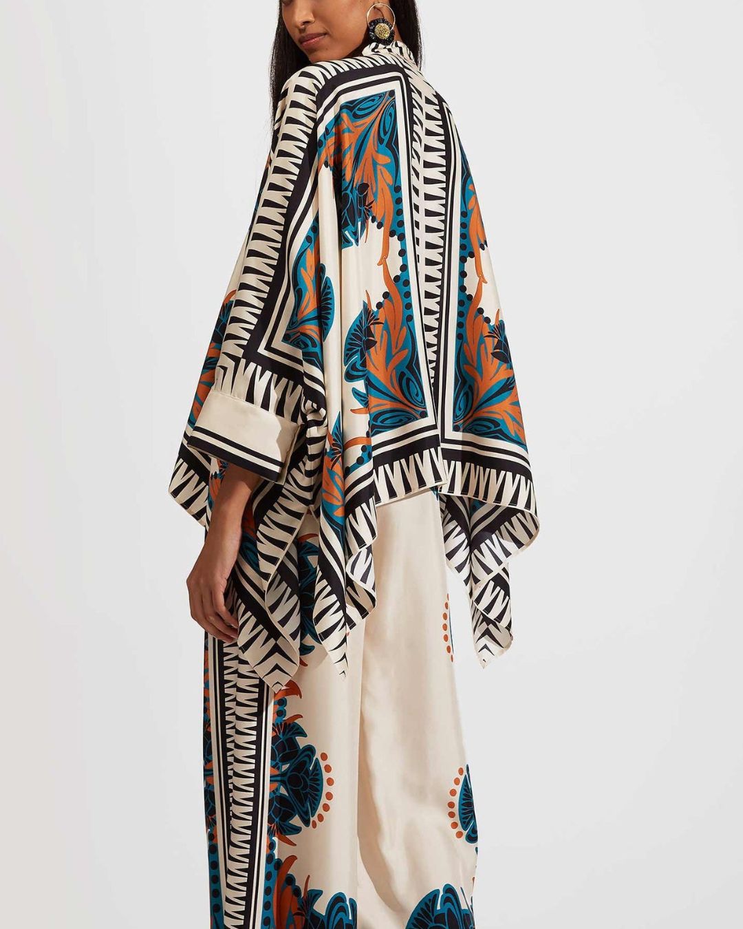 Curvvvy® Ivory and Teal Printed Elegant Flowy Caftan Set
