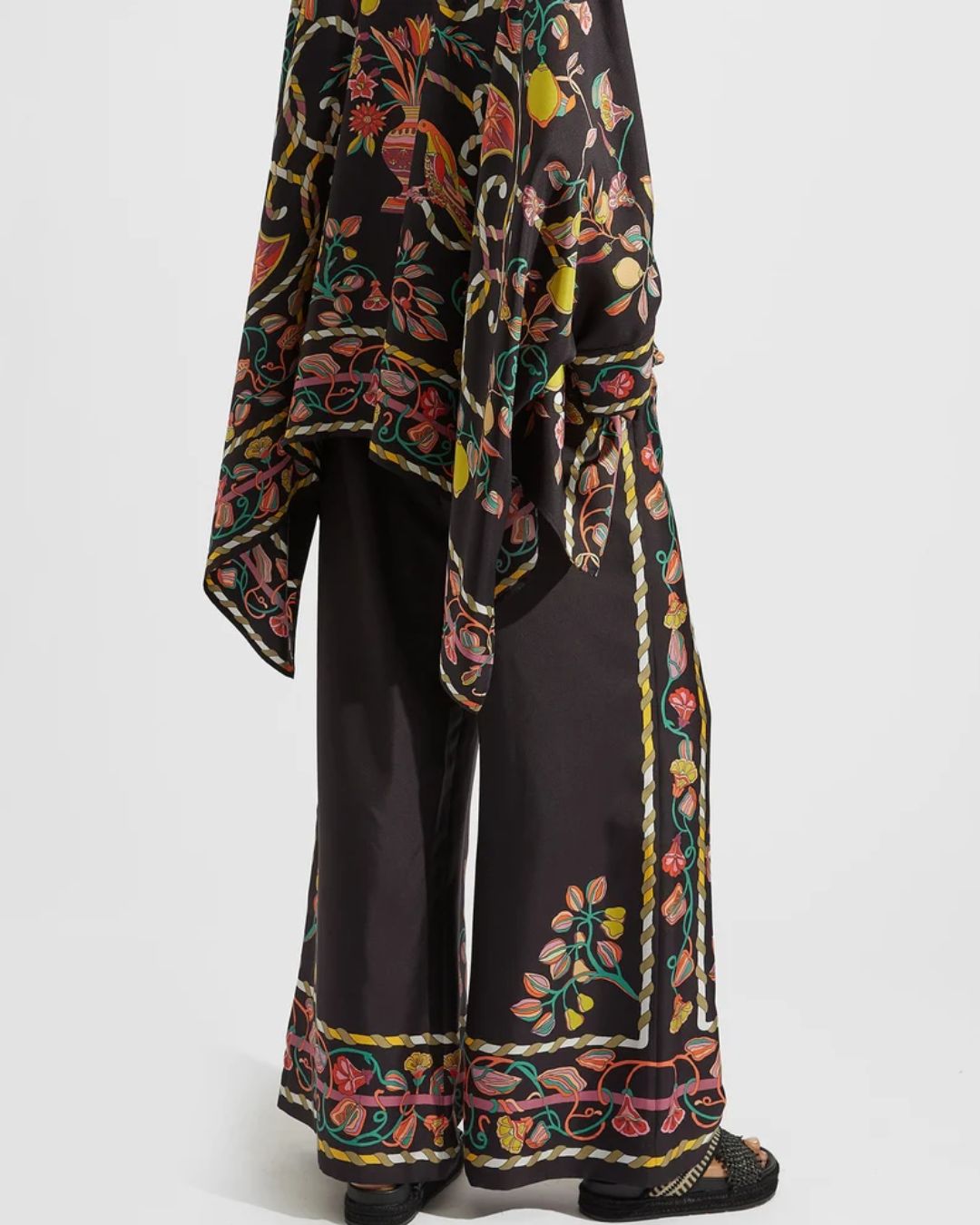 Curvvvy® Borboni Placée Nero Twill Blouse Vintage Baroque Print Elegant Flowy Set