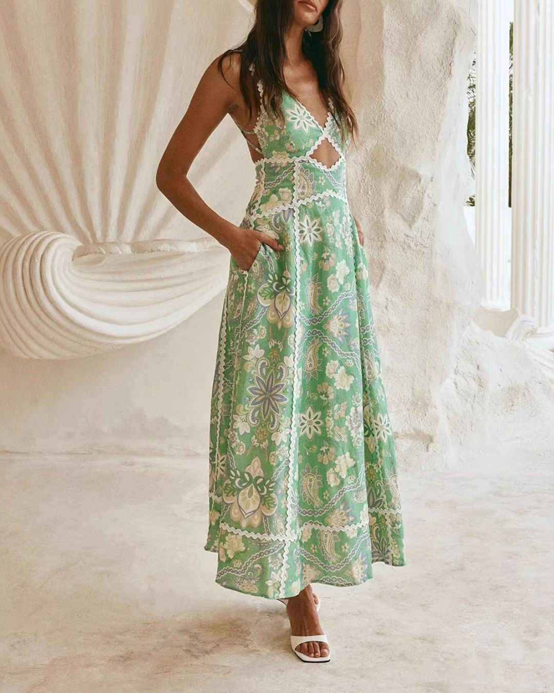 Curvvvy Mint Green Heritage Print Linen Maxi Dress Low Back Strappy Detail Ric Rac Trim Green / S