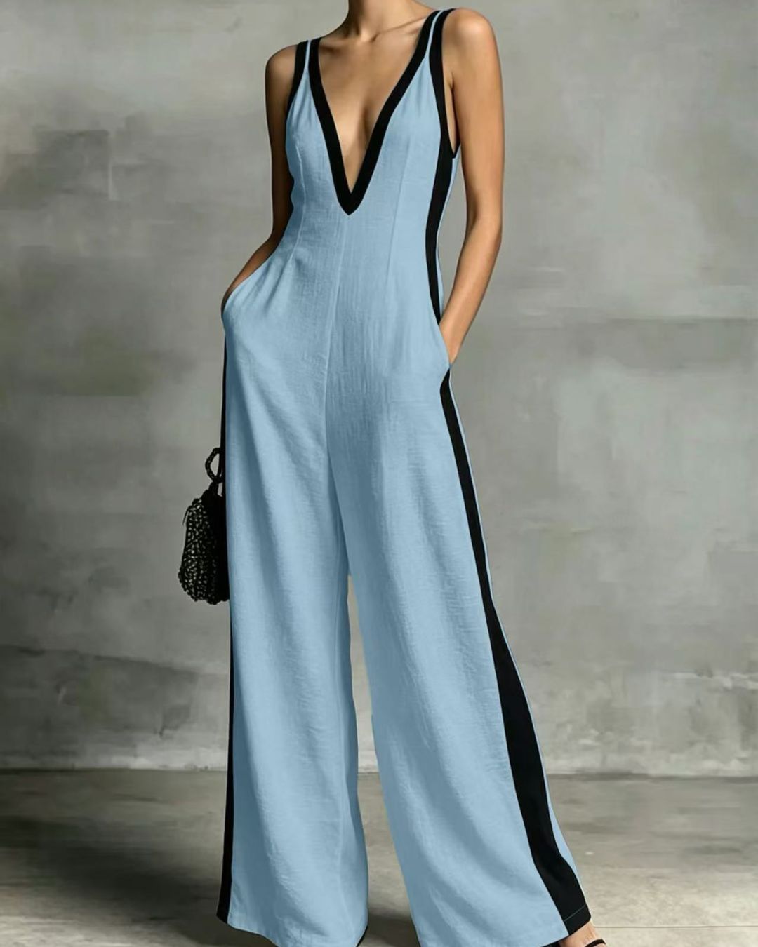 Curvvvy® Monochrome Stripe Jumpsuit Deep V-Neck Wide Leg Elegant Tailored Outfit