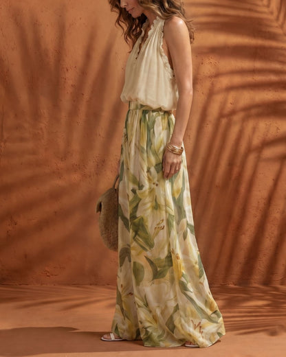 Curvvvy® Solange Halter Neck Blouse and Floral Wide Leg Pants Set Boho Chiffon Two-Piece Outfit