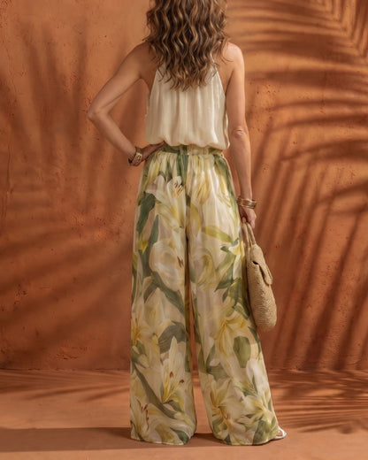 Curvvvy® Solange Halter Neck Blouse and Floral Wide Leg Pants Set Boho Chiffon Two-Piece Outfit