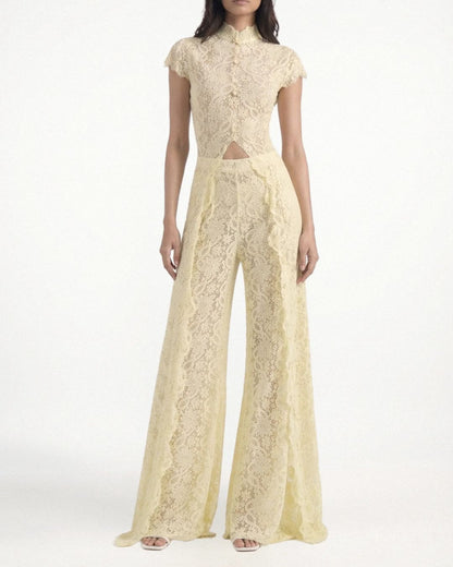 Curvvvy® Elegant Lace Ensemble High Neck Intricate Lace Cut-Out Set