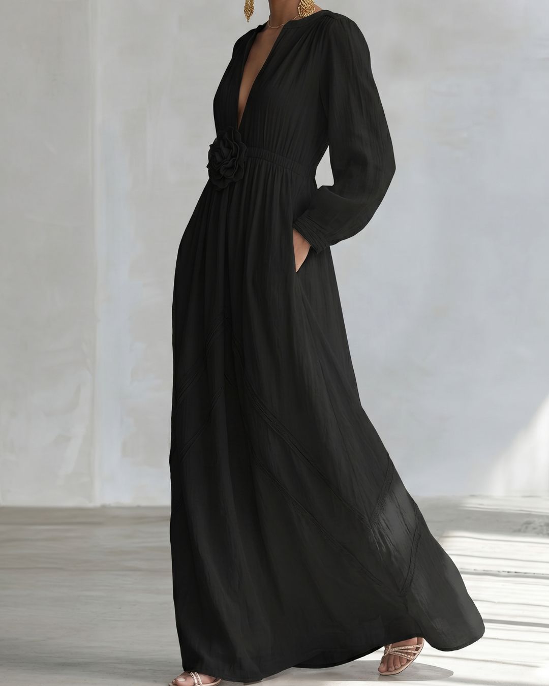 Curvvvy® Deep V-neck Three-dimensional Floral Maxi Dress