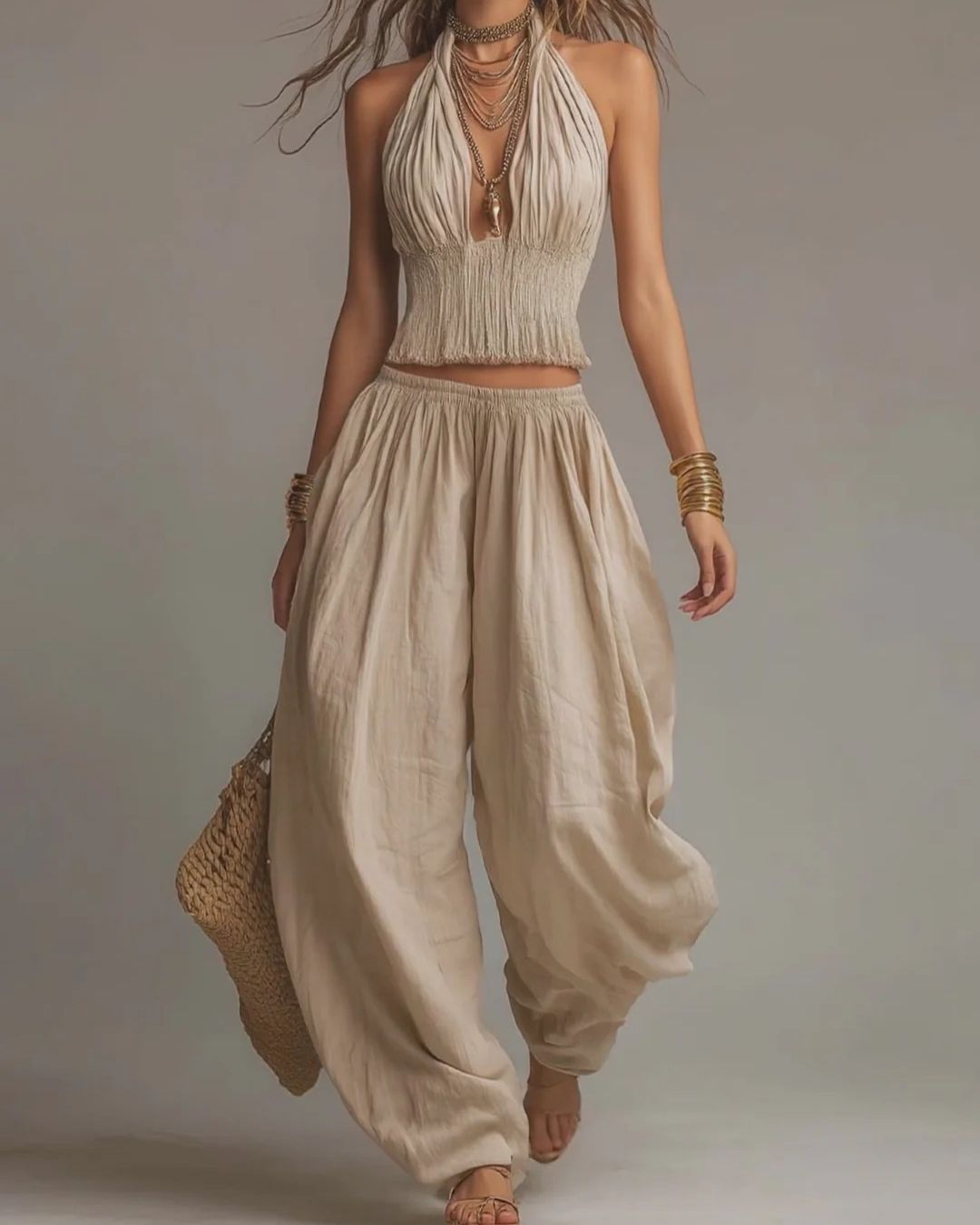 Curvvvy® Casual Backless Craft Halter Closure Wide Leg Pants Set
