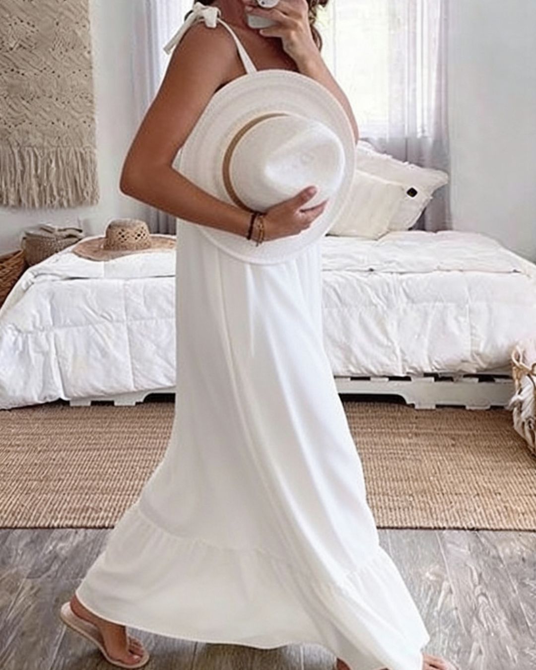Curvvvy® Sleeveless Tie Strap Flowy Maxi Dress