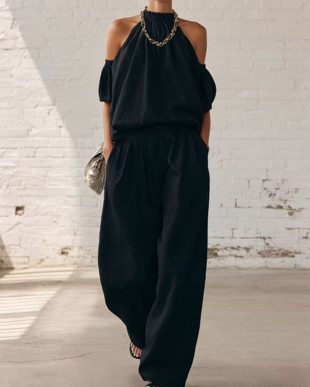 Curvvvy™ Folds And Halter Closure Casual Wide Leg Pants Set