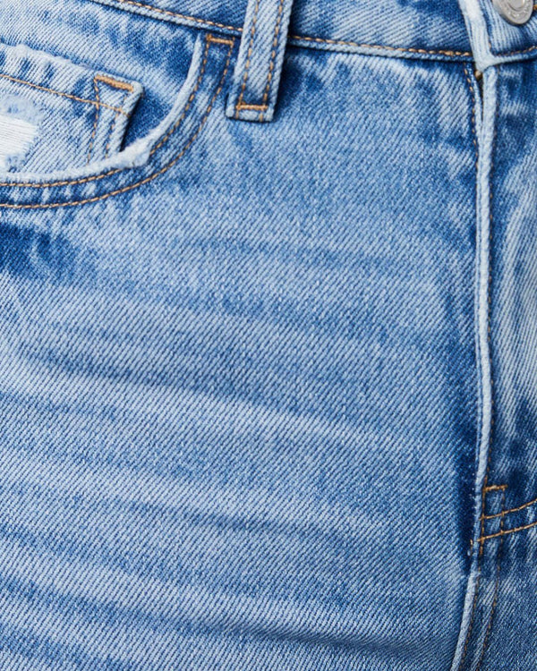 Curvvvy™ Distressed Mid-Rise Flared Jeans
