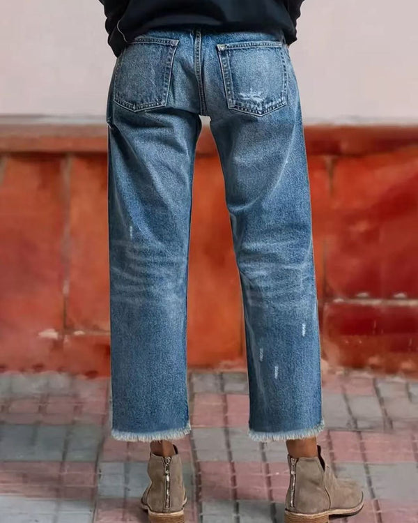 Curvvvy™ Wash Raw Hem Mid Rise Crop Straight Leg Jeans