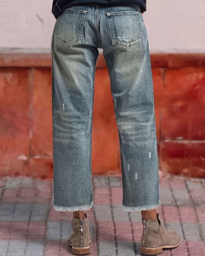 Curvvvy™ Wash Raw Hem Mid Rise Crop Straight Jeans