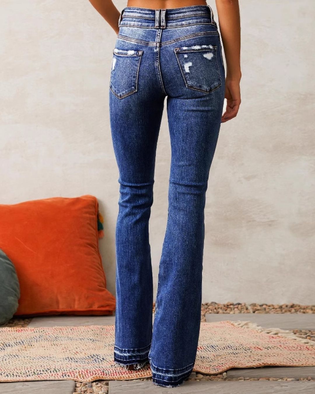 Curvvvy™ Wash Dual Button Mid Waist Bootcut Jeans