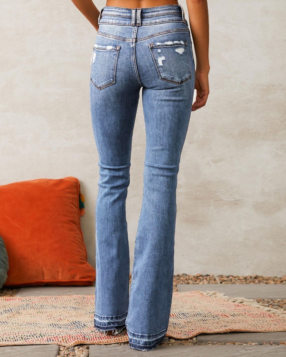 Curvvvy™ Wash Dual Button Mid Waist Bootcut Jeans