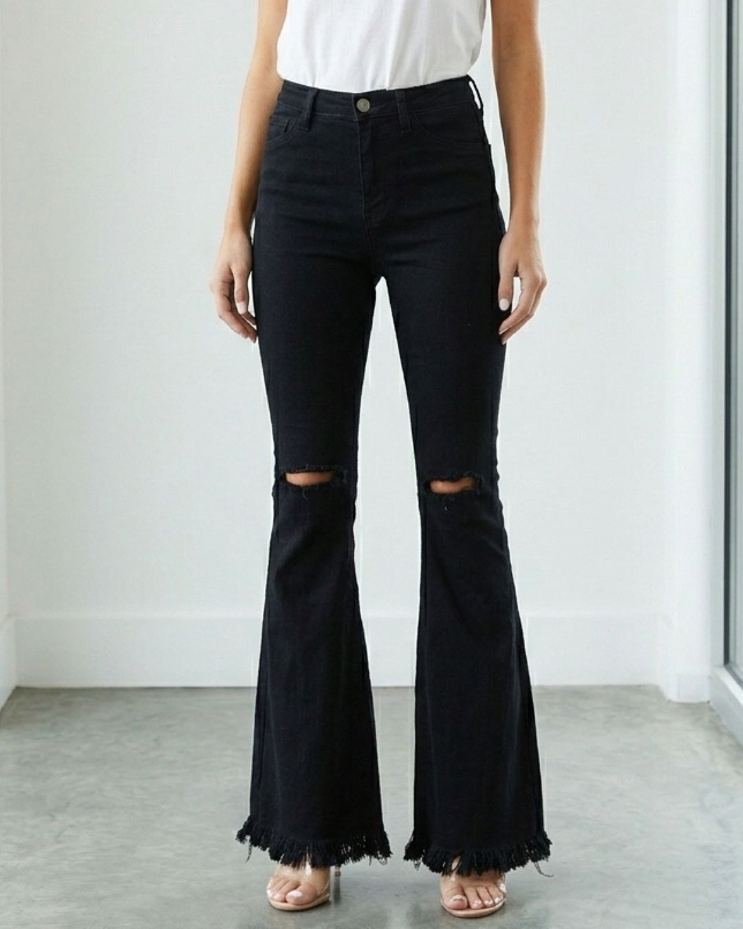 Curvvvy™ Stretch-Schlagjeans im Distressed-Look