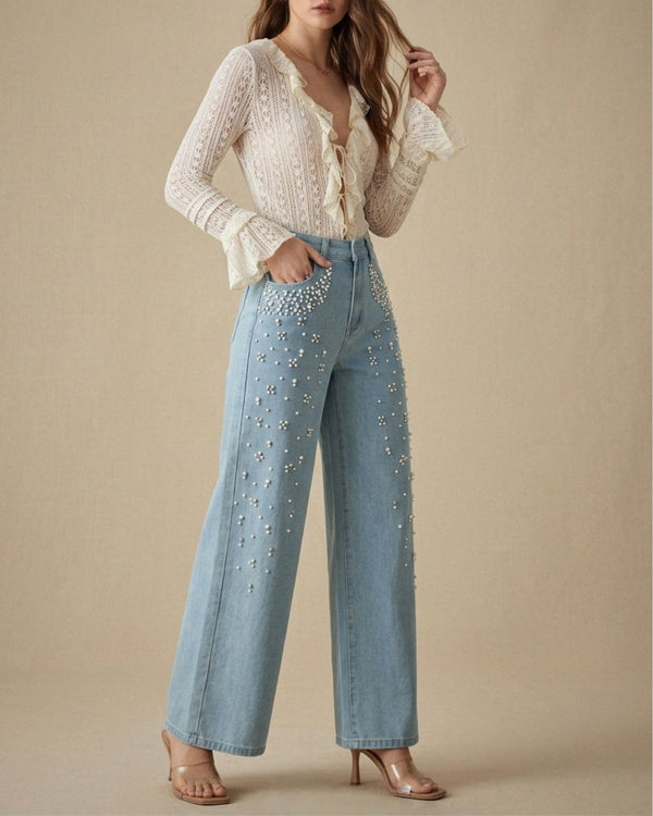 Curvvvy™ Lockere Jeans mit geradem Bein und Perlendetails