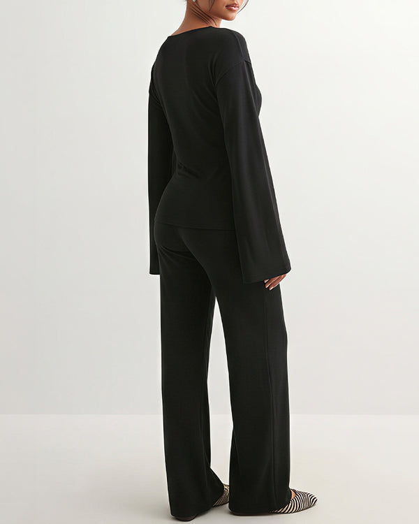 Curvvvy™ Loungeset mit langärmligem Crop-Top und ausgestellten Leggings